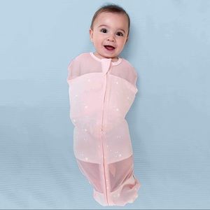 EUC Happiest Baby Sleepea Swaddle- Pink